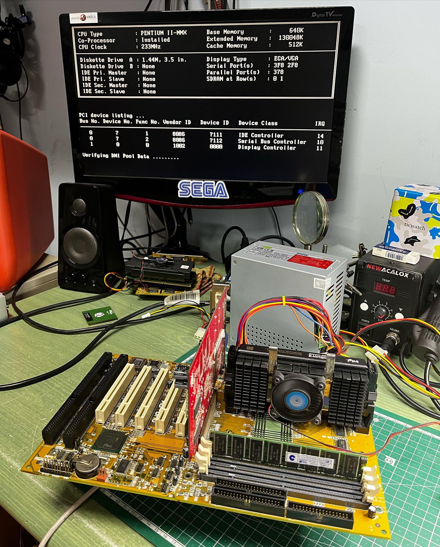Diagnostica su retro computer durante fase test